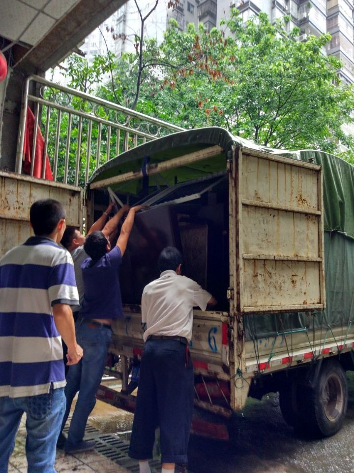 万顺搬家公司 单位搬迁钢琴搬运 家具拆装 空调移机 崇州 万顺搬家公司 单位搬迁钢琴搬运 家具拆装 空调移机 崇州